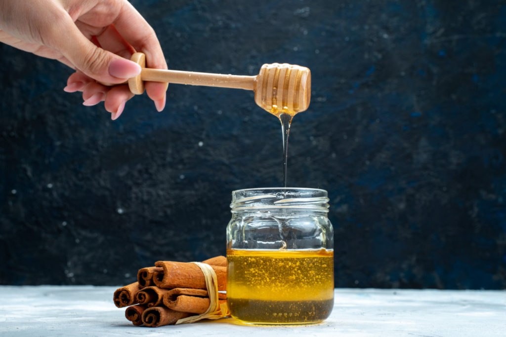 Honey for Healthy Skin-
5 Minute Homemade Remedies for Regular Smart and Stunning Looks